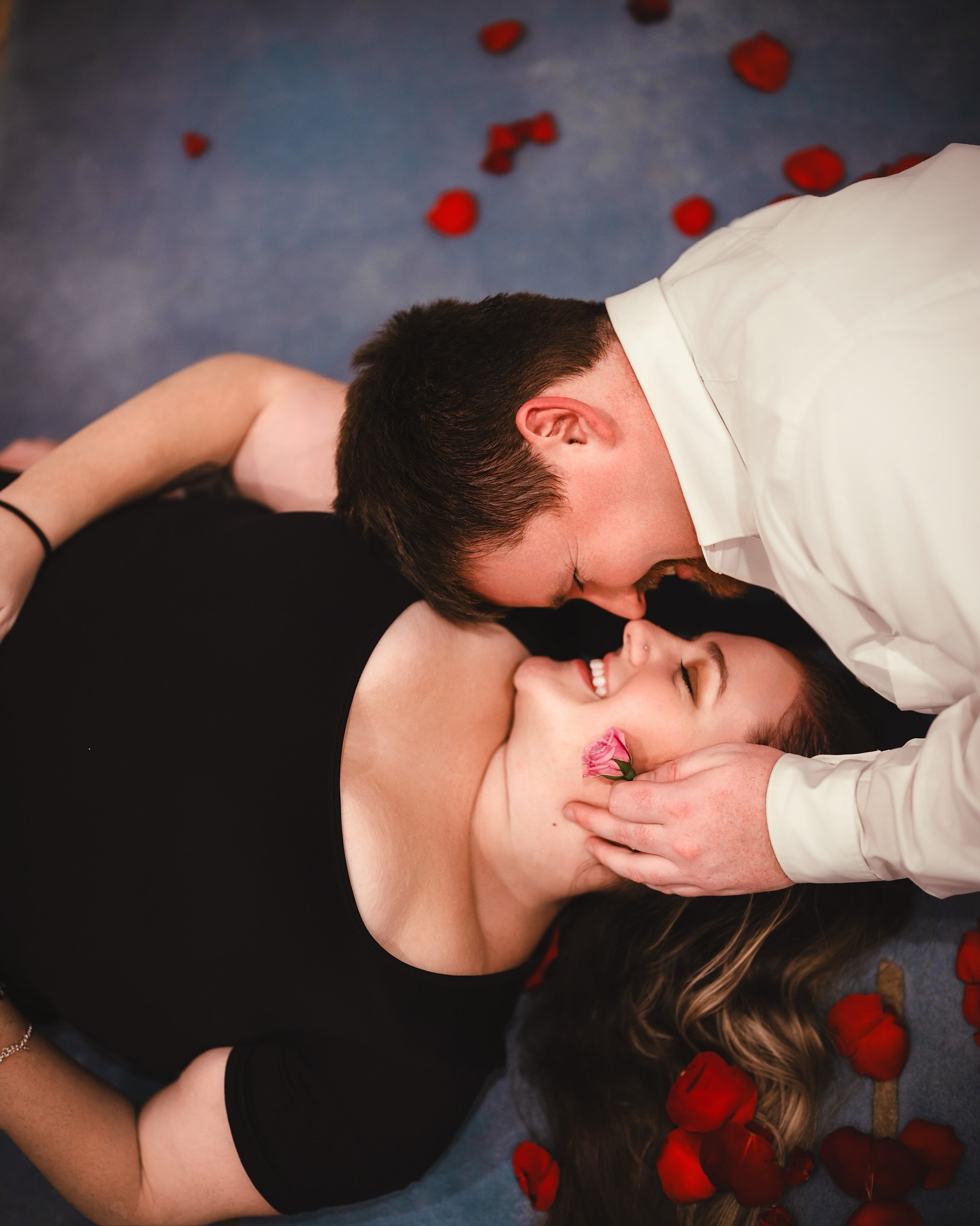 We can’t be happier for this young, fun couple who just said “YES”! Plans will begin for the Big Day where they will align their futures on path to forever! Congrats Logan and Tamara! 💍🥰🍾
#shesaidyes #memories #photography #familyportraits #RHphoto2019 #Destinbeach #Destinfl #destinphotographer #destinfamilyphotographer #fortwaltonphotographer #Sandestinphotographer #Nicevillephotographer #familyphotographer #30Aphotographer #seasidephotographer #Navarrebeach #Navarrephotographer #santarosabeachphotographer #childphotographer #seniorphotography #maternityphotographer #engagementphotographer #familyphotos #familyphotoshoot #photoglife #photographerslife #storytelling #sony