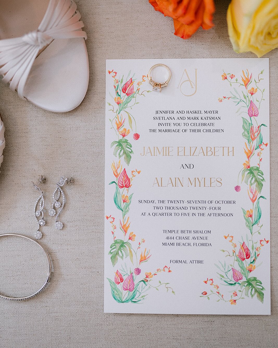 Loved creating these custom invitations for the wedding of @jaimie_mayer and @myles.alain 🫶
Photo by @enuelvieraphoto
#miamiwedding #wedding #love #weddinginspo #invitations #watercolor #handpainted