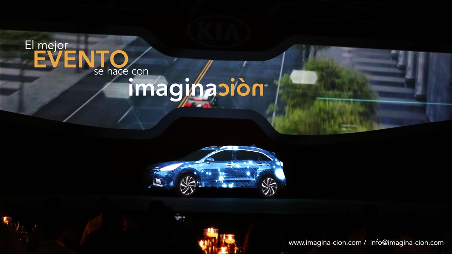 Cuando la Imaginación se encuentra con la innovación, sucede la magia.
Así transformamos el lanzamiento de KIA NIRO en una experiencia inmersiva única, fusionando mapping 3D y diseño arquitectónico en un espectáculo que nos llevó hasta los AV AWARDS en Londres.
Porque en @imaginacion_edushow no solo producimos eventos, creamos momentos que trascienden fronteras al saber contar historias con mucha imaginación.
#EventosInnovadores #ExperienciasMemorables #KIAMexico #Mapping3D #IndustriaAutomotriz #EventosEmpresariales