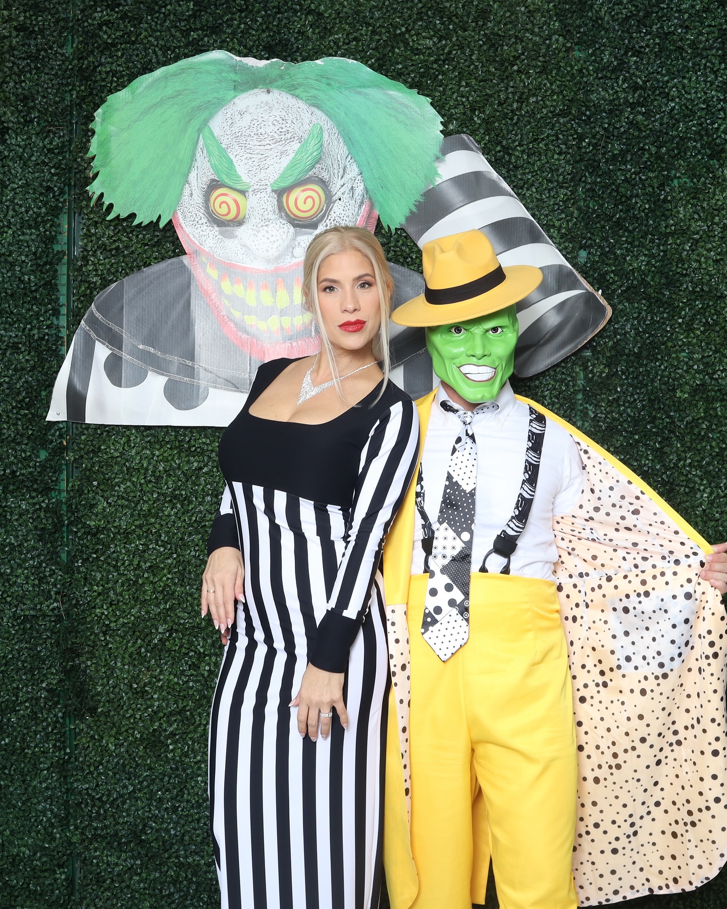 Couples that slay together, stay together! 🖤👻 Had a fangtastic time capturing these spooky, stylish moments at this year’s Halloween bash. Which couple was your favorite? 🎃📸
#BoothWithTheBest #HalloweenCouples #SpookySnaps #costumegoals #instagram #instagood