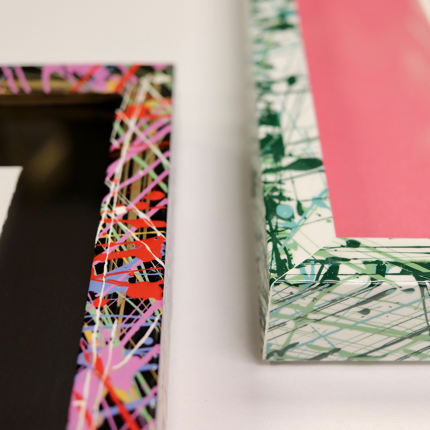 ➡️ Swipe to the end to see cute raccoons causing mischief. 🦝🗑
There’s a captivating charm to the chaos that @romamoulding’s Vola series brings to a project, and here are our favourite recent examples!
Pictured here are some action shots of the Arco Mist (colour on black) and Verde Mint (green on white) colourways! We’d love to frame the entire series, so bring us your most worthy pieces and we’ll do the rest! 🎨
#frameitonbloor #customframing #framing #artframing #toronto #downtowntoronto #bloorbythepark #bloorwestvillage #shoplocal #smallbusiness #torontosmallbusiness #romamoulding #romavola #torontoraccoons #raccoons #emilymayrose #paint #paintsplatter