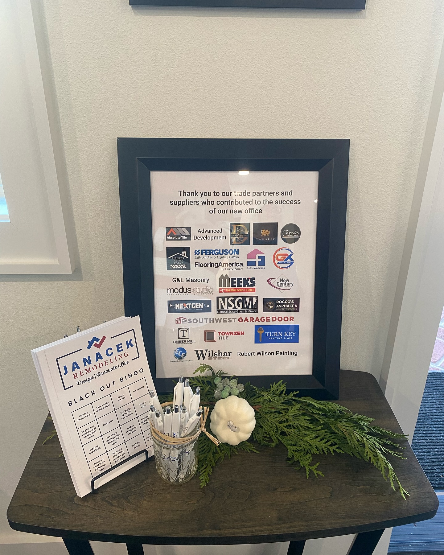 Congratulations @janacek_remodeling on the completion of your new office! The space is gorgeous and perfectly showcases the reason you are one of THE BEST in NWA. Thanks for opening up your doors and inviting us in for a sneak peak tonight! 🎉👏🥳 #proudpartners #qualitycraftsmanship