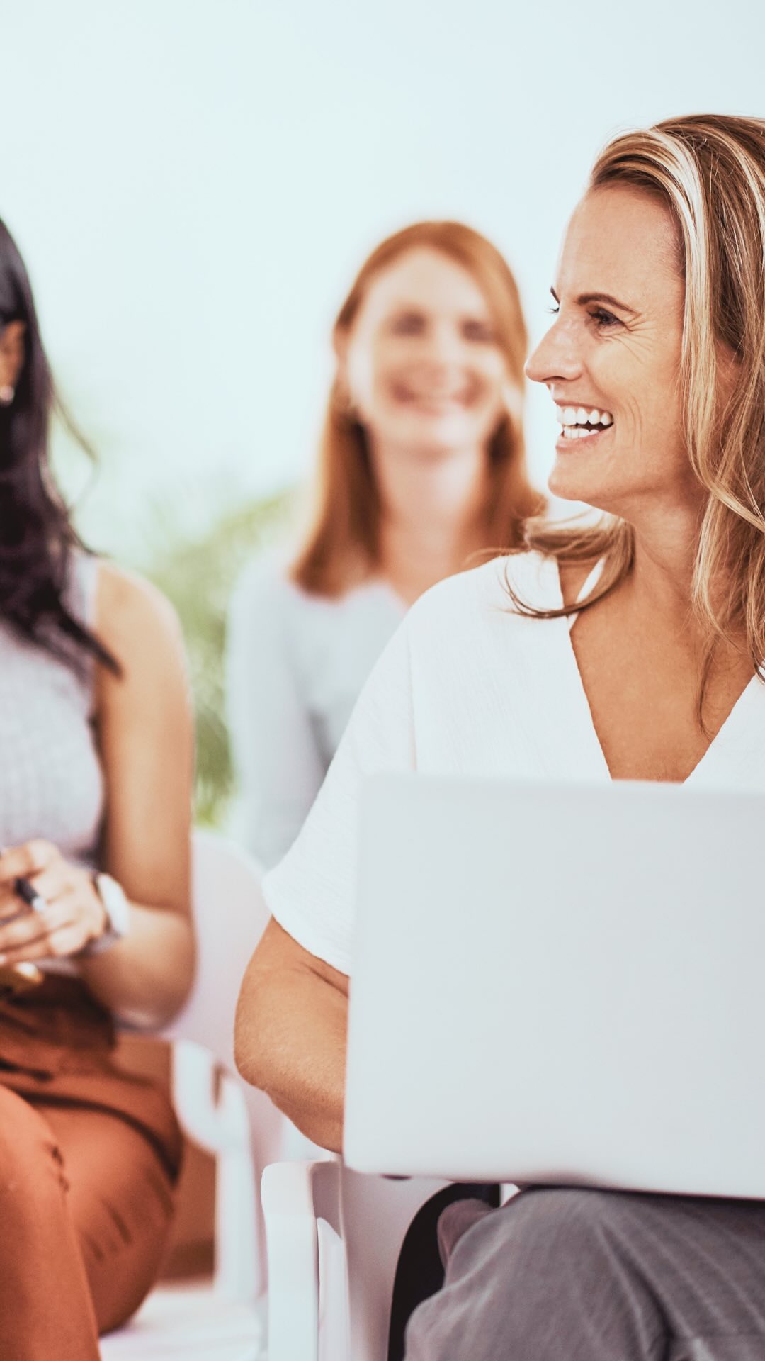 Host your next event in the Palm Room and book your stay at @southpacificpalmsmotel. Whether it’s a corporate team-building retreat, a birthday celebration, a workshop, or a family reunion, our unique combination of event space and accommodation lets your group stay together throughout the entire event.