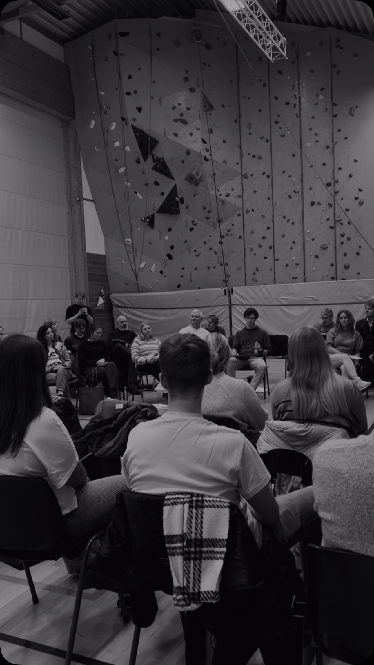 En liten smakebit på et av våre mange innslag til konserten i morgen! Duett med @sevbreck & @ladybodilofnorway 🎶
Og nå har vi også studentrabatt!! Løp og kjøp!!!