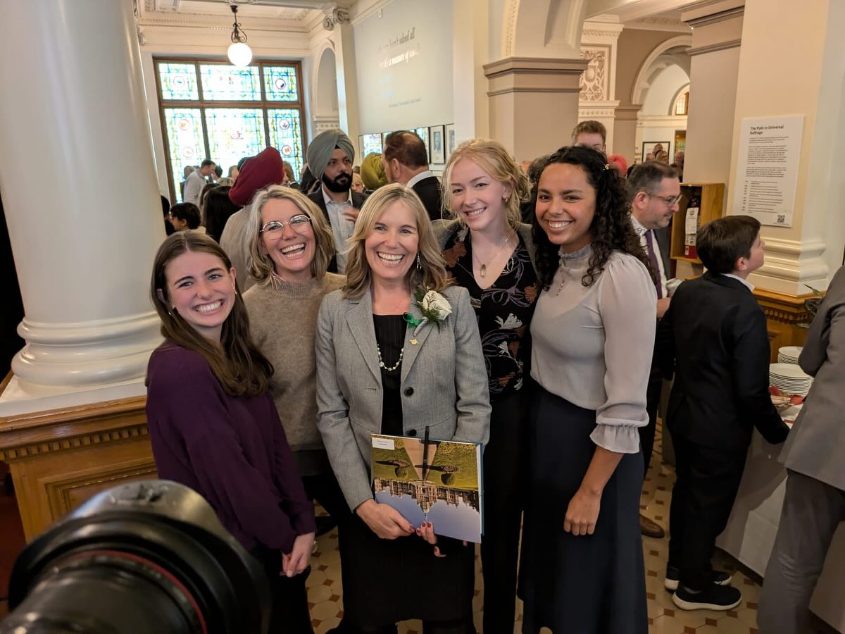 So proud of the amazing women inaugurated as part of the new BCNDP government with a majority women! Celebrating @diana_gibson_bc and @brittnyandersonmla with daughters and nieces!