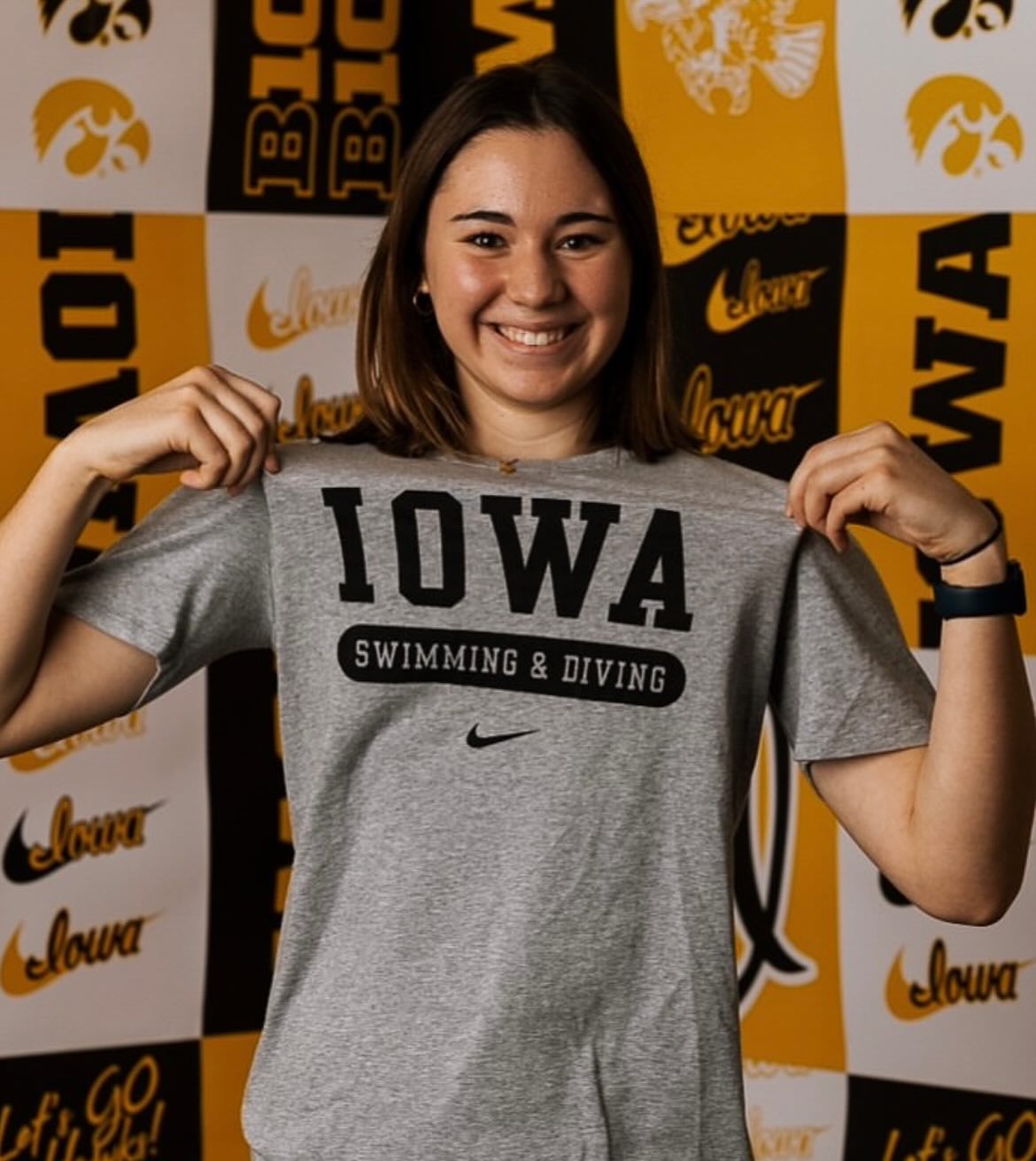 We can’t wait for the future for you! We love having you on deck with us and watching you in the pool or on TV.
You inspire all the young ones everyday with who you are and the energy you give to the sport of diving.
Congratulations @zita.bernatsky