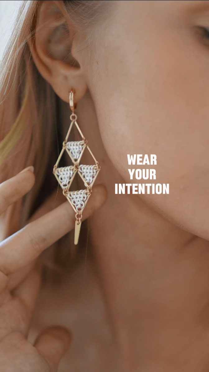 ✨ Discover the Trinity Collection ✨ Jewelry designed to elevate your spirit and align your energy.Each piece is a reminder to embrace unity, balance, and purpose in every moment. Wear your intention, embody your truth 💫 #JewelryWithMeaning #SpiritualJewelry #TrinityCollection #mindfulliving #JewelryByBeata #wearyourintention #innerpeace