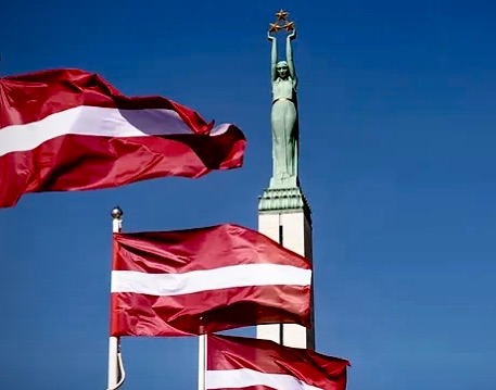 🇱🇻 Saules mūžu Latvijai! 🇱🇻