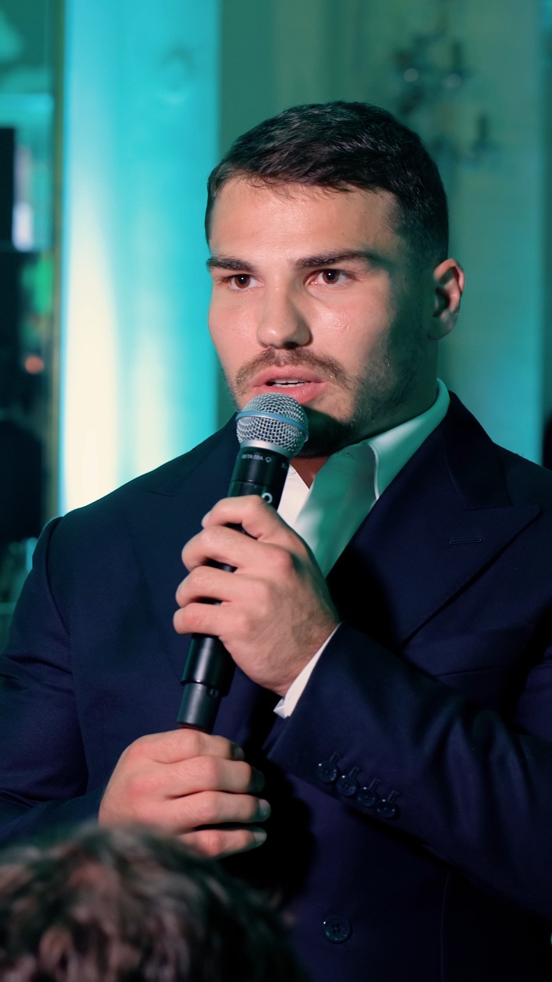 Des stars, des sourires et un cadre incroyable – un aperçu des moments forts ! 🌟🎉
#geneva #bank #celebrity #event