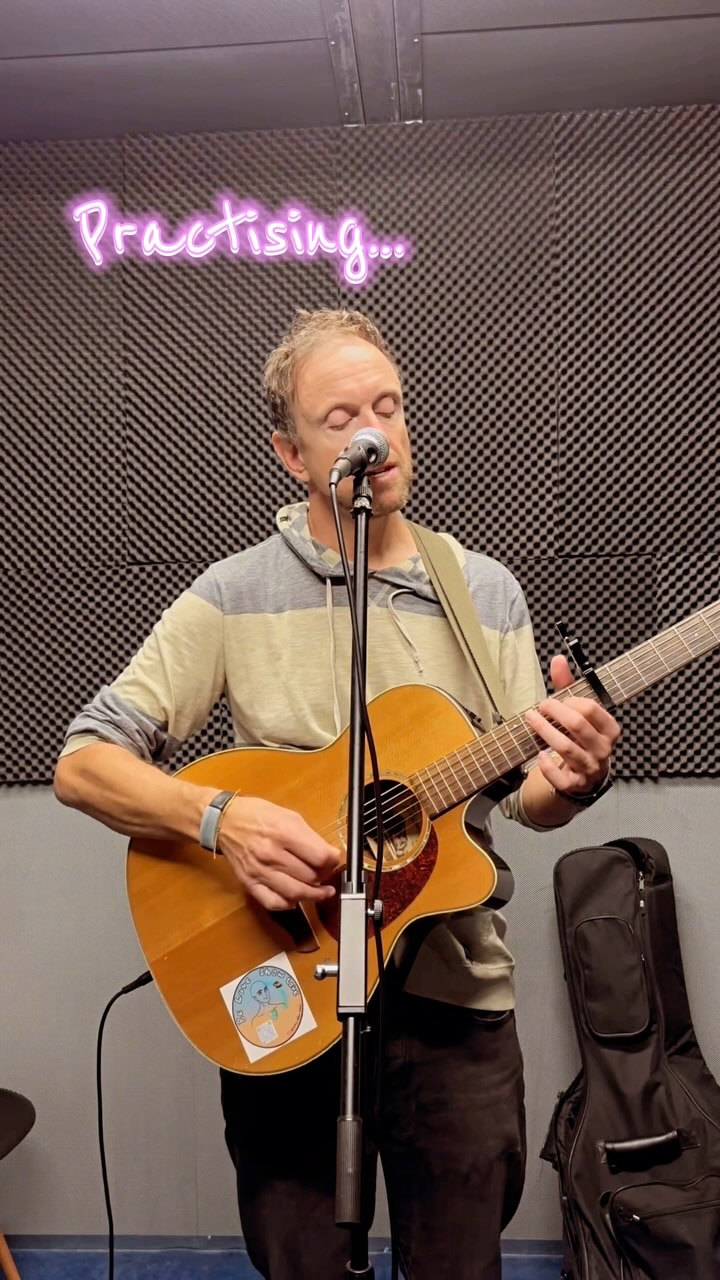 #barcelona #eventsbarcelona #barcelonalovers #barcelonainspira #barcelonamusica #barcelonamusic #barcelonamusicscene #barcelonaevents #barcelonamusicevents #barcelonamusician #newmusicartist #upcomingartists #upandcomingartist #newmusicalert #musician #musicianlifestyle #musicianlife #musicvideo #newradiostar #viralartist #showlove❤️ #spiritual #spiritualgrowth #spiritualmusic #favouriteartist #selflovejourney #lovemusic #awakening #awakethesoul