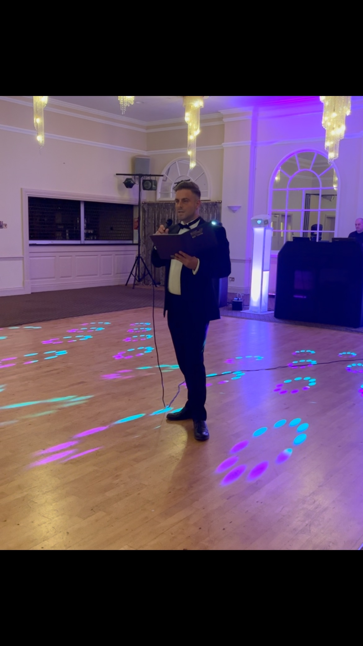 Here is a short extract from last nights after dinner speech at the British Dressage wales Ball.
Love, compassion and kindness should stay at the heart of what we do.
We all got into horses because we were that little boy or girl who fell I. Love with horses and ponies.
Remember to be kind!
#equestrianlife #equestrian #horse #horsesofinstagram #horses #horseriding #equine #dressage #equestrianstyle #showjumping #horselover #horselife #horselove #pony #instahorse #equestrianlifestyle #pferd #equestriansofinstagram #cheval #horsebackriding #dressagehorse #horseofinstagram #pferde #horserider #equinephotography #equestrians #equestrianphotography #horsepower #pferdeliebe #horselovers