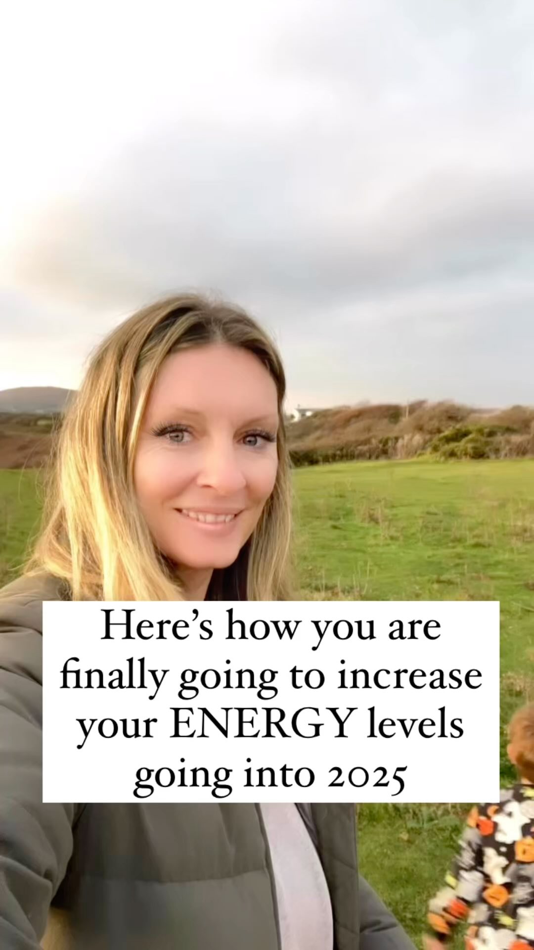 👇 Follow and grab your guide to improving energy levels below 👇
What I do DAILY as a hormone health coach to ensure consistent energy levels.
1) I prep for sleep first thing when I wake up. I do this by naturally elevating my cortisol levels to get me ready for the day ahead
2) I have a macronutrient breakfast within an hour of waking up
3) I don’t eat certain foods because my body doesn’t respond well to them (this is personal and will be different for everyone)
4) I nurture my gut microbiome daily
5) I support the hormonal system responsible for energy through certain dietary and lifestyle techniques
If you struggle with energy levels, experience crashes or dips, find it really hard to get up in the morning or just generally feel sluggish on a daily basis, you’re not alone.
Lack of energy and “get up and go” is a common symptom for a lot of clients I work with and so many of us in society.
But hey! This may not be due to the fact that “you have a lot going on” or “you are really busy”. This may be due to not fuelling yourself properly, a food sensitivity, poor gut health or even your adrenal system being in overdrive
This used to be me; constantly drinking coffee to get me through the day, just thinking if I did less or got to bed earlier I would feel differently
The truth is, things only changed when I started doing these 5 things
For a FREE guide on how to nurture your hormonal health to support your energy levels, follow and drop a 🔥 in the comments
#hormonehealthcoach #energylevels #womensupportwomen #womenempowerment #tiredmama