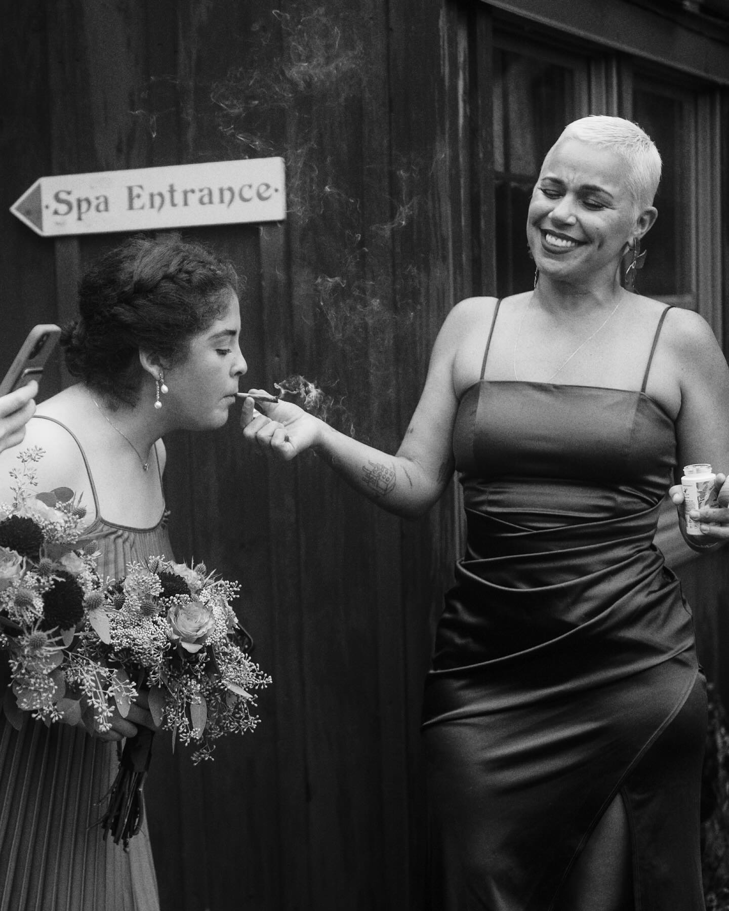 An epic wedding day on which I was lucky enough to assist @leajonesphoto as the second shooter of the day. Thanks for having me along - I having a fantastic time.
Just the most adorable and deserving couple, celebrating them that night and driving home with a smile on my face … best job ever.