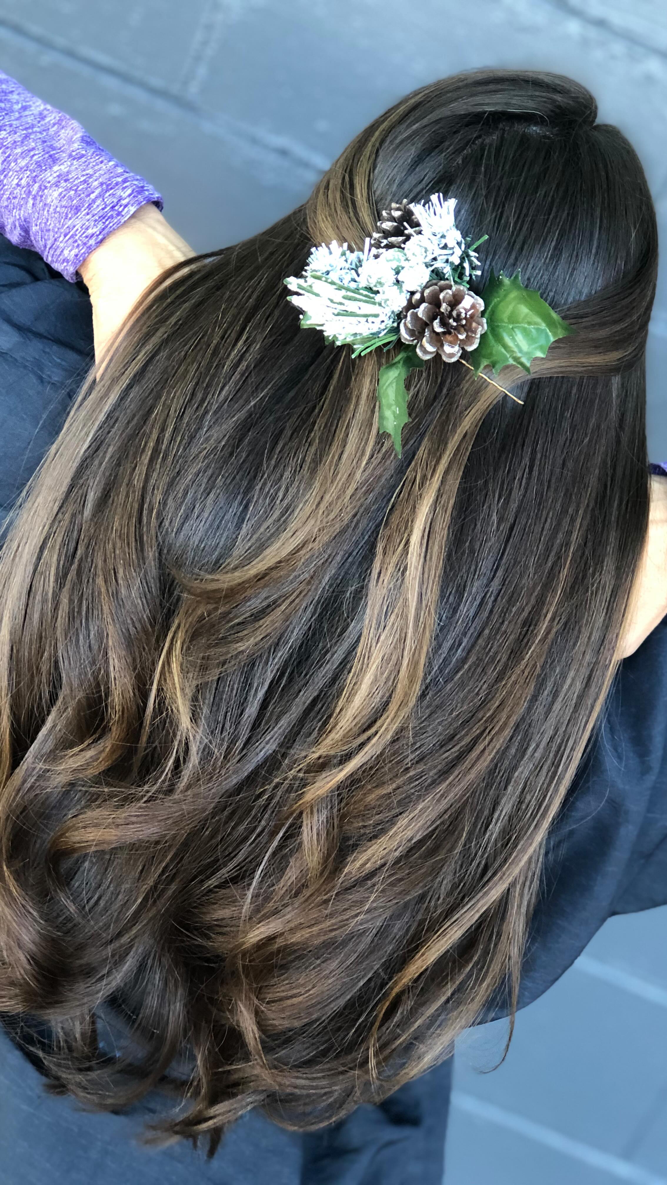 Go out with a bang- literally or figuratively
🧨Call our Salon Director, Kelly, will match you with the perfect stylist! (352)404-7963
🧨DM us on our Socials
🧨Book online @ https://www.thelabhairstudio.info
#clermontsalon
#clermont
#thelabclermont
#salon
#hairstylist