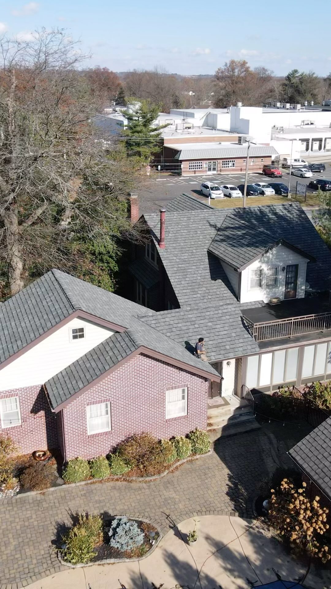 New roof installation in the Hatfield area with CertainTeed shingles. Please call us to schedule your new roof before winter arrives. #homeupgrades #exteriorremodel #shingles #roofing #roofingcontractor #homeimprovement #winteriscoming