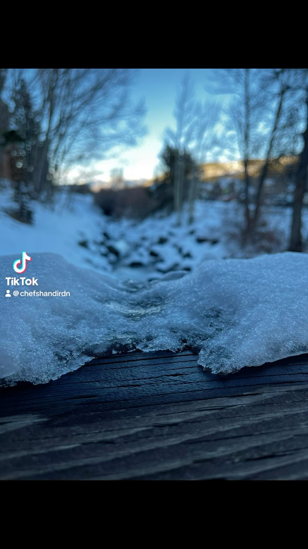 🌟 Your gut is the key to a strong immune system! 🌟
What you eat can make all the difference in staying healthy this season. 🥗💪 Take care of your gut, and it will take care of you!
Ready to feel your best? Let’s work together to create a plan that works for YOU. 👏
📩 DM me to get started today!
#GutHealth #BoostImmunity #StayHealthy #HolisticWellness #NutritionTips #HealthyHabits