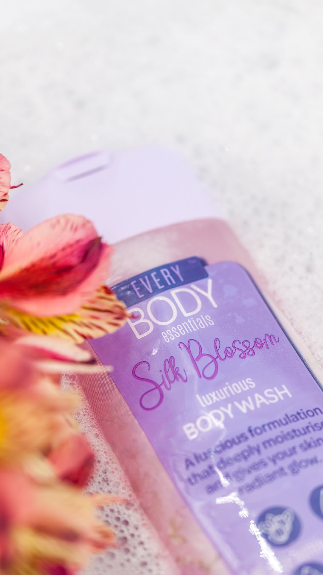 Take advantage of our Black Friday Specials and indulge in that spa-feeling at home with our pampering body care!
🛍️ Gift Box Sets: Get 250ml lotion free (NOW ONLY R190)
🛍️ Buy 3 get 1 FREE: Applies to individual products
Free shipping nationwide
Valid from 13-29 November | T’s & C’s apply
#skincareforall #everybodyessentials #essentialskincare #skincarebrand #skinwellness #skincarethatcares #southafricanskincare #bodycare #bodycareproducts #blackfridayskincare #blackfridaydeal #blackfridayspecial #affordableskincare #simpleskincare