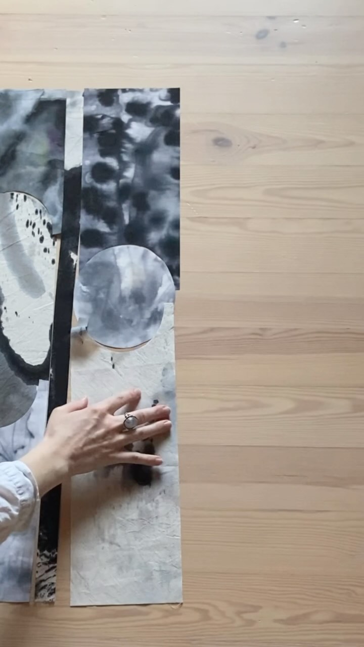 Here’s a sneak peek at what I’ve been working on lately! The piece is now almost finished - just the hanging sleeve left to add - but this video captures an exciting moment from a couple of weeks ago when it was time to assemble the cut pieces into a single surface.
This is a collaborative artwork with @niina_mantsinen, featuring her stunning hand-dyed dark fabrics, which I transformed into a quilted piece. Working with her unique materials has veen incredibly inspiring, and I can’t wait to share the finished piece with you ✨
#textileart #atelierveini #modernquilt #handmade #wallart #quilt #wallhanging #
