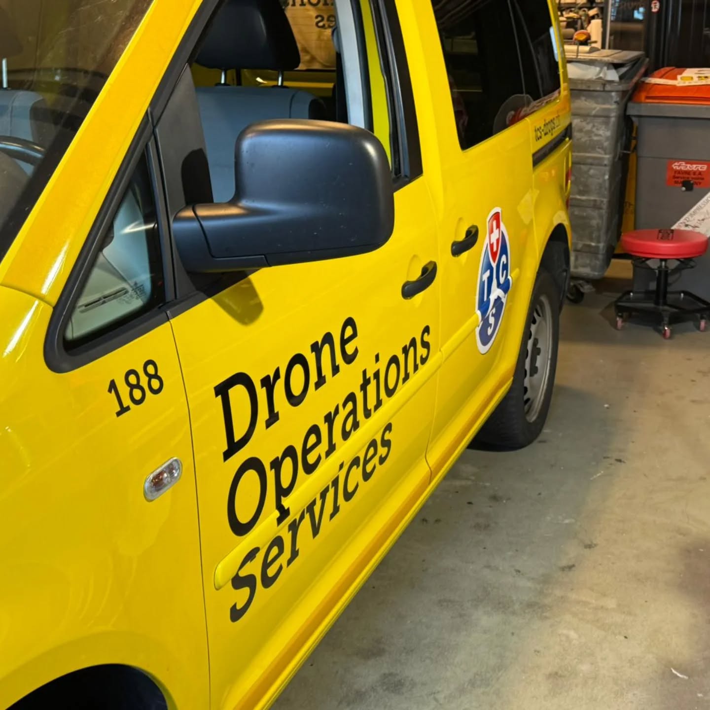 Décoration pour le @touringclub.suisse ! https://www.tcs-drops.ch
Retrouvez toutes nos prestations sur www.gvisuel.ch