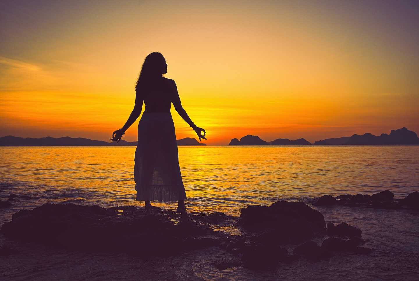 Over the past decade, I’ve come to be known for my creativity in capturing people in beautiful landscapes. That’s what I enjoy. Even though I’m a photographer, I call myself an artist. Whether it’s new music, new videos or new beautiful shots… I love to create.
I’m grateful to God for my talents and will keep creating for Him!
#sedonaphotographer #sedonaportraitphotographer #sedonaphotographers #thephilippines #elnido #sunset #sedonaelopementphotographer #sedonaweddingphotographer #sedonacouplesphotographer #destinationphotographer