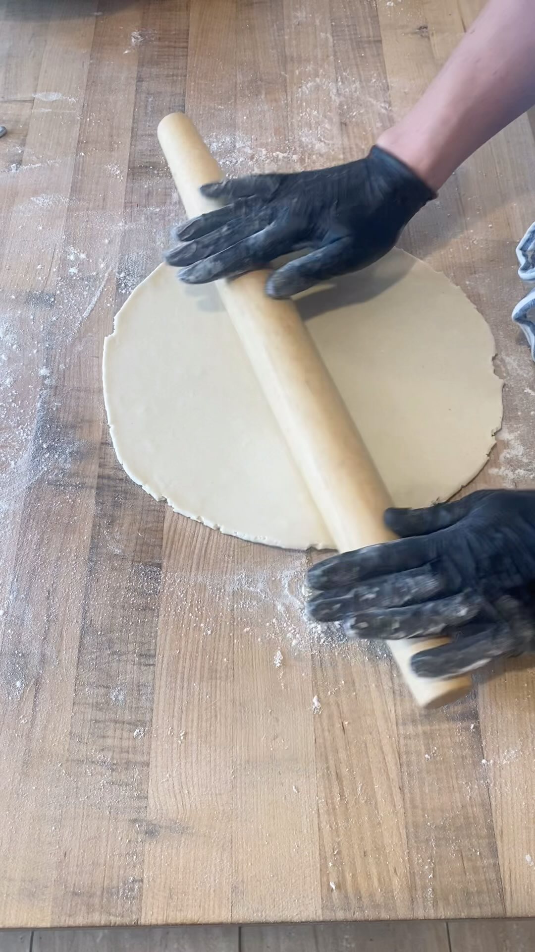 Don’t miss out! Traditional Pumpkin Pie & Bourbon Pecan Pie are ready to make your Thanksgiving special. Call or email to place your order by November 24th! 🦃🍁🥧
Phone: 805-995-3669
Email: Hello@bakerybijou.com
#bijoubakery #thanksgivingpie #cayucosca #805foodie #cayucosbakery #centralcoastcabakery #slocounty #805living #bijou #805bakery