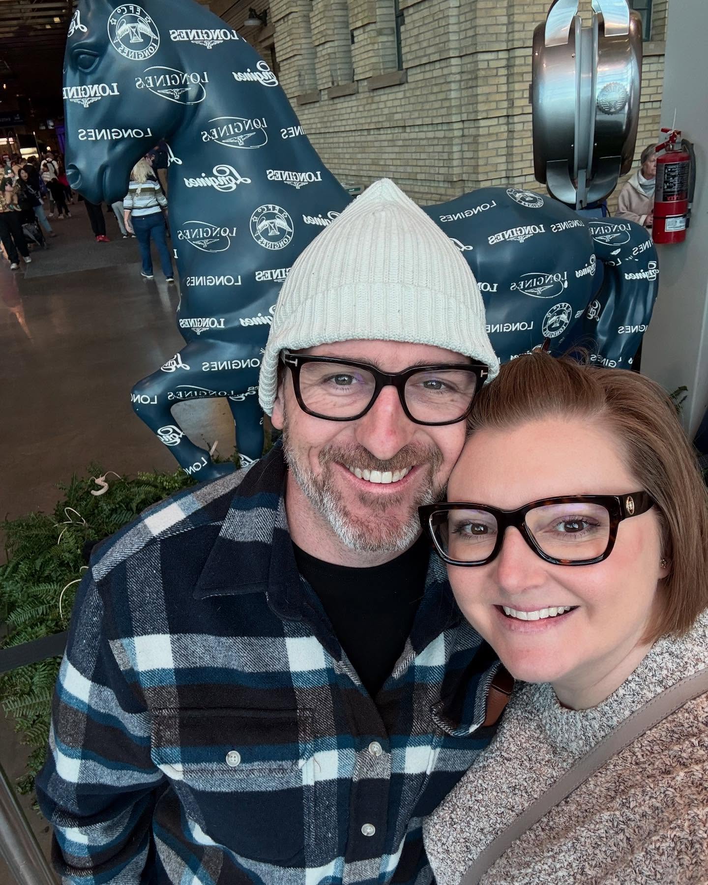 A few from the roll 📸
1. 💙 @theroyalfair
2. Our 14 year old puppy cat 😻
3. Making dreams come true with @taylorswift friendship bracelets! 💖 @lkd12 @bakarisavage @leenalatafattv @cp24breakingnews
4. 🎄 It’s the most wonderful time of the year!