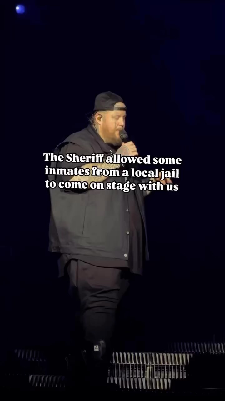 *Full Video* I love it when God has moved in the life of others and they become good in the life others. I know these men felt blessed in this moment, and I pray that God continue to do amazing things in their lives. 💜💜 Everyone deserves a second chance, and this experience will be with them forever. ❤️ #jellyroll #inmates #concert #secondchance #Godisincontrol