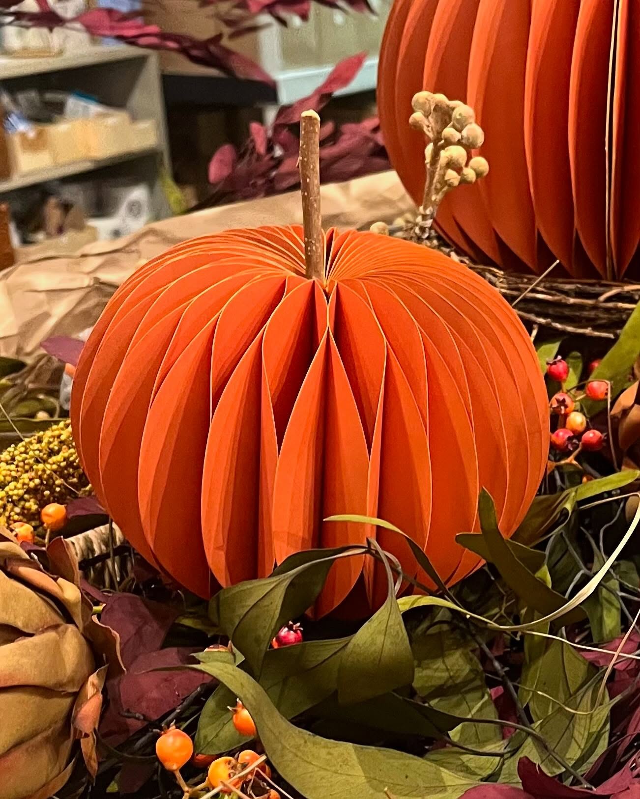 If you been in the shop lately you would notice that we are all decked out for the holidays.
But no fear fear we have not skipped over Thanksgiving. A Nest friend came in today knowing we are all set for Christmas and hoping for some help with her Thanksgiving table. Not a problem! Laurie and I quickly gathered some items and Laurie worked her magic and they turned out beautiful. Laurie has a knack for floral design, layering different textures and colors, which all comes together for an eye catching design.
#dontforgetthanksgiving
#homefortheholidays