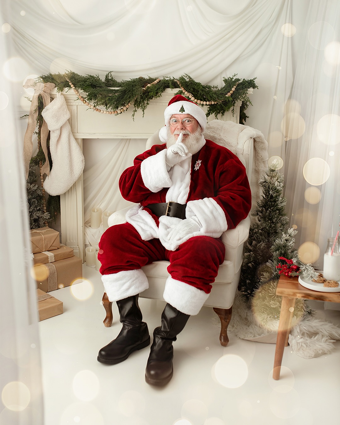 The secret’s out: He’s coming’ to town!
Now booking private Santa experiences, Sunday December 7th, in our Huntsville Studio! A ten minute experience, inclusive of two sets, photos with and without Santa, and five digital images chosen from an online proofing gallery. $125.00 +HST, limited spaces available! Book directly from the website or DM me with questions!