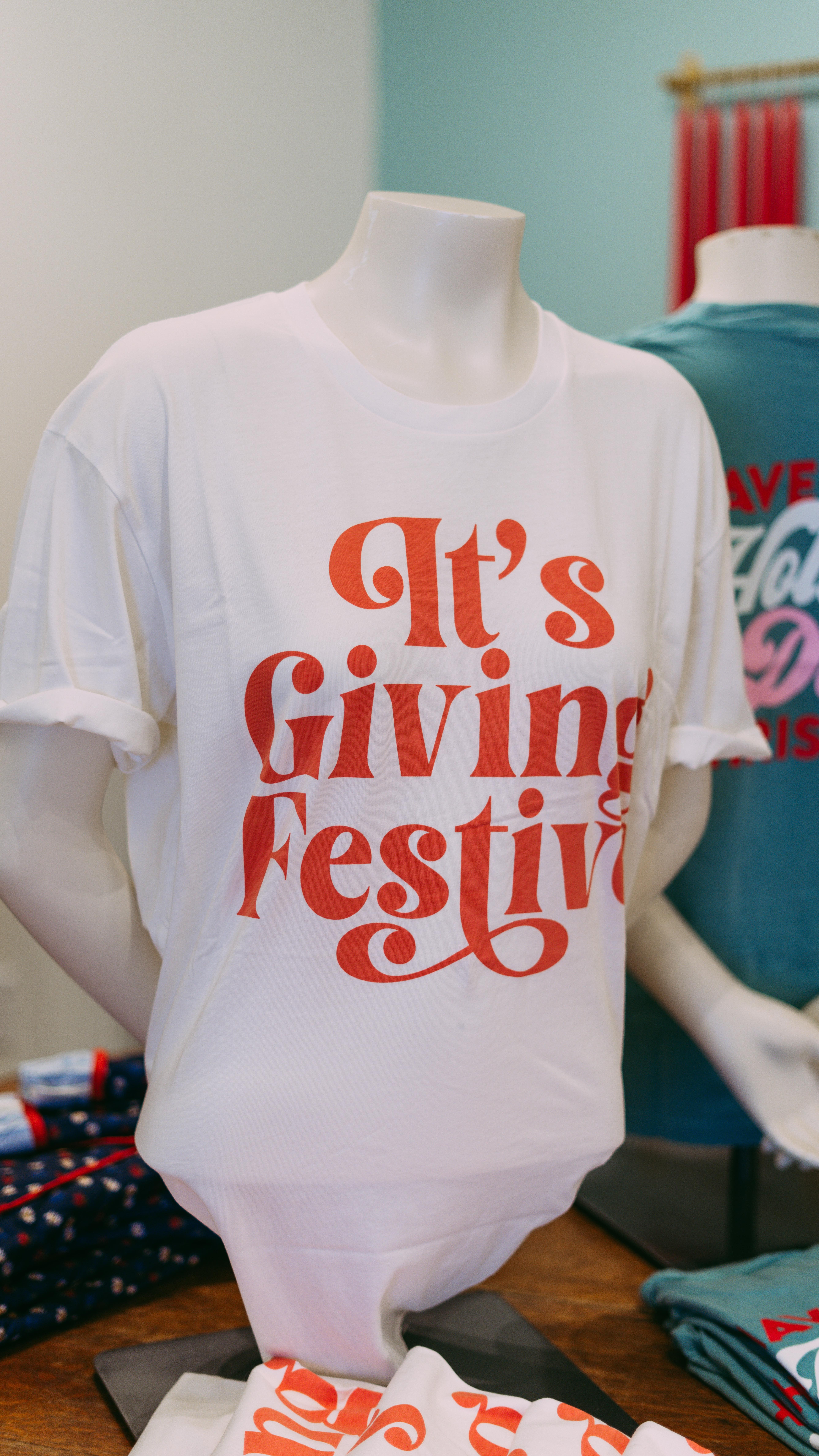 Pack an online order with me and see what’s leaving the store so fast I can’t keep it stocked! 🎁✨
#christmasshopping #christmasstore #christmasdecor #giftshop #kysmallbusiness