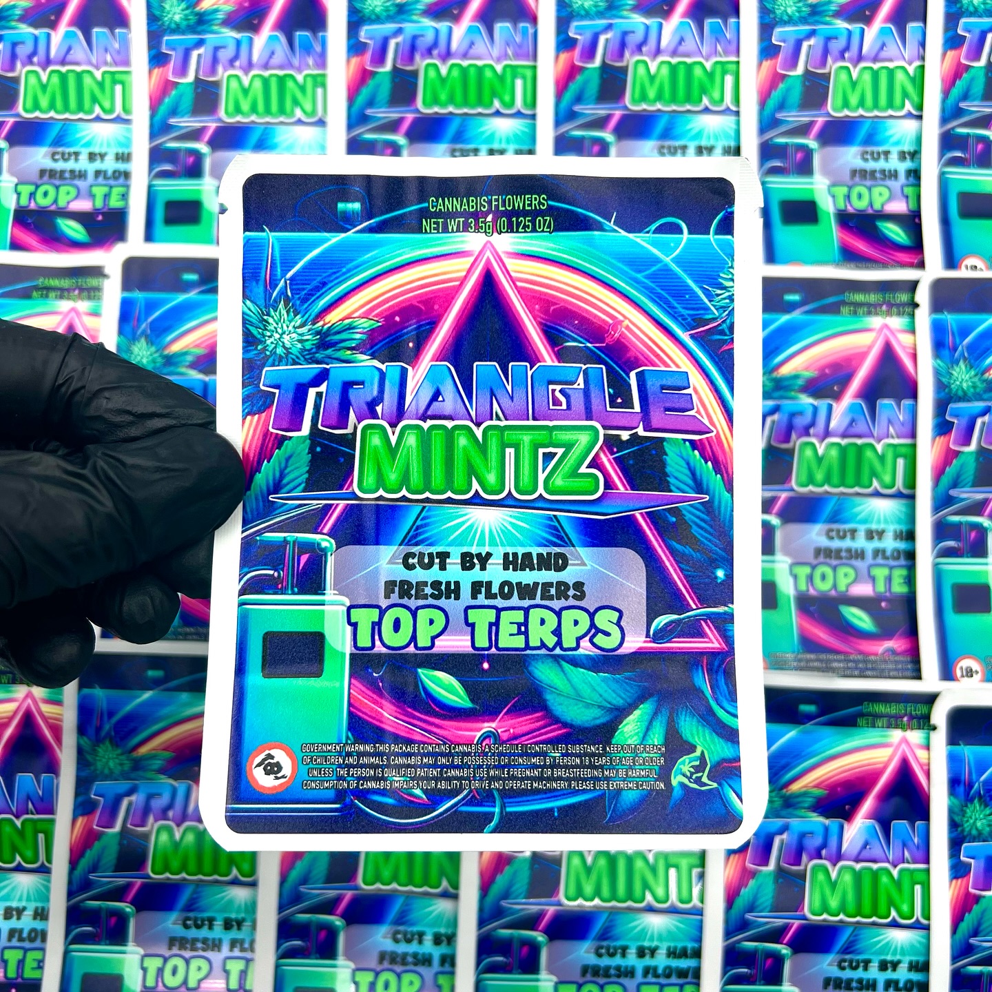 Your style, your wayโฆcustom sticker bags!
๐ WWW.TRAPHOUSESTICKERS.COM ๐
#custompackaging #custombag #graphicdesign #logo #traphousestickers