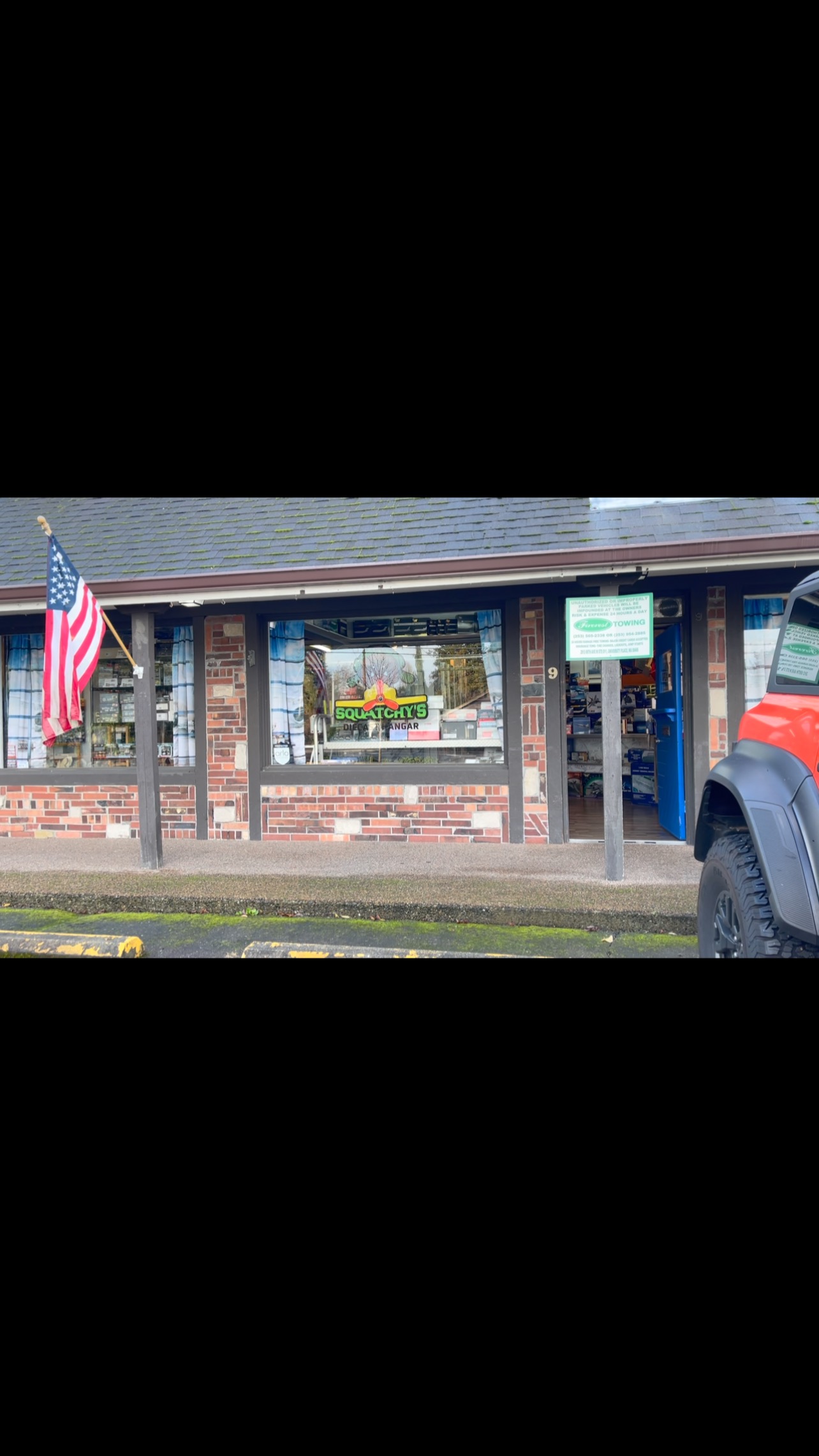 We did a little reel this morning to showcase what we’ve been up to and an update on the large 200 scale collection we are processing. We are also in prep mode for the holiday weekend coming up. So if you are local and visiting it will be well worth the trip to the store this week. #diecastcollector #diecastairplanes #airlinecollector #geminijetsofficial #pandamodels #ngmodels #aeroclassics #hobbymaster #corgidiecast #tacoma #seattle #universityplacewa #lakewoodwa #piercecounty #toddmodels #museumofflight #boeing #airbus #smallbusiness #veteranowned