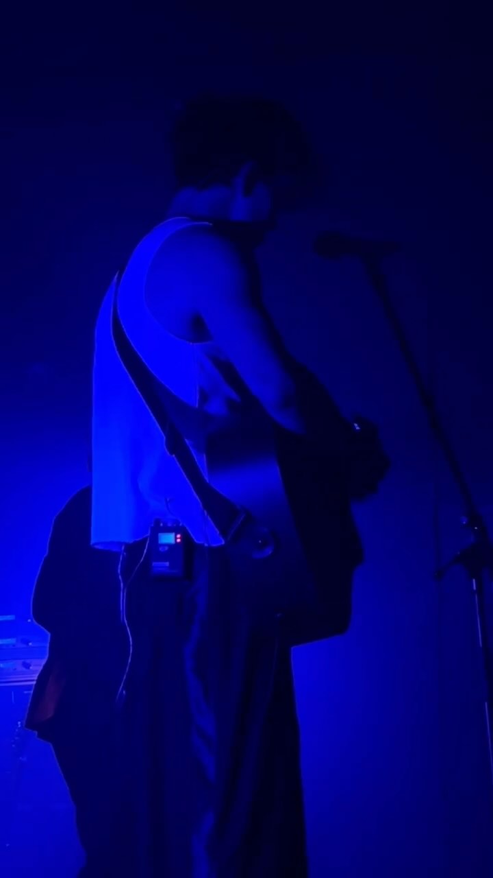 finish line. #music #reels #newartist #singing #newmusic #foryou #foryoupage #fyp #joshuacurran #finishline #live #concert