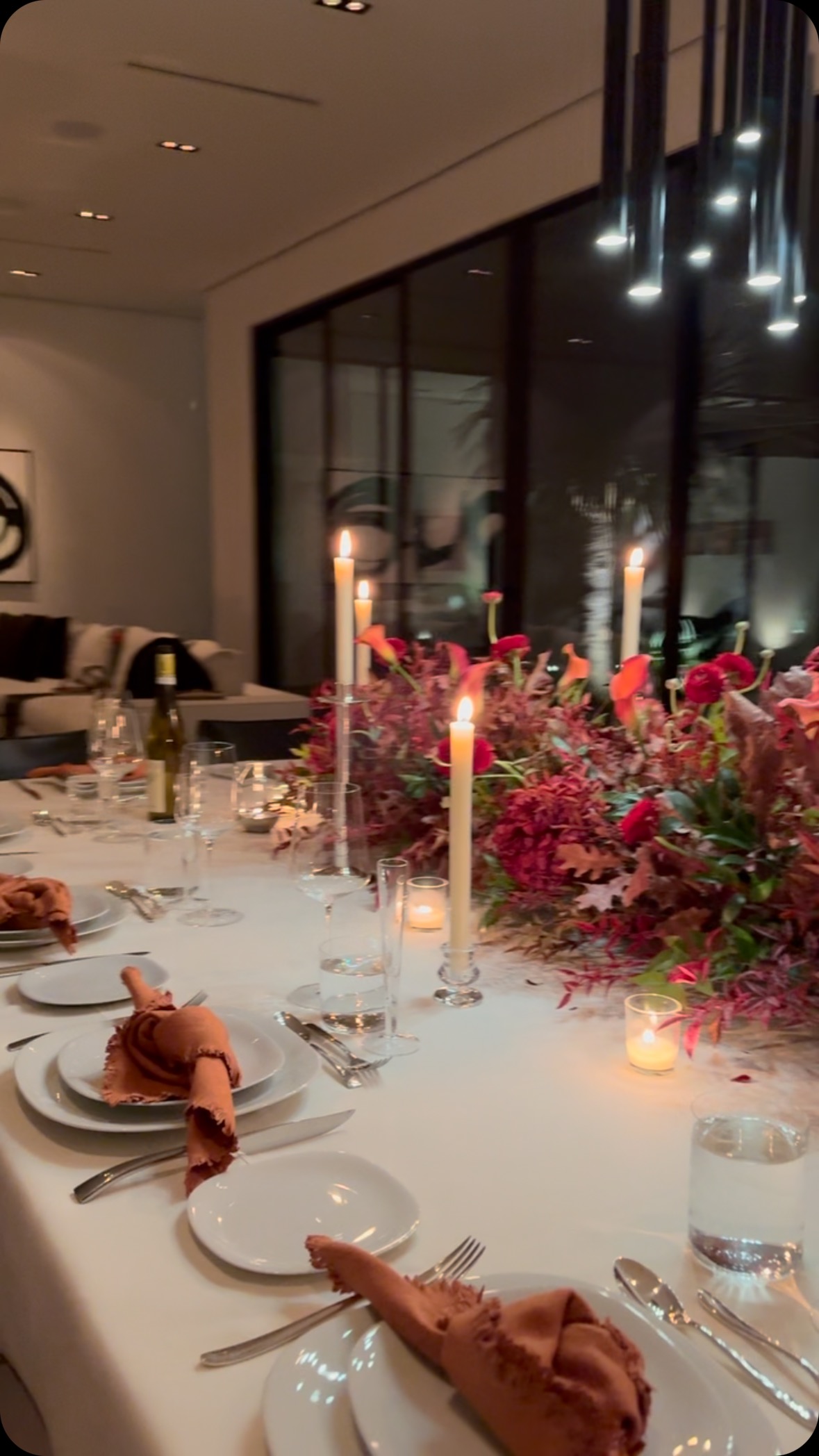 Thanksgiving ready! 🍂🍁 #fall #tablescapes #thanksgiving