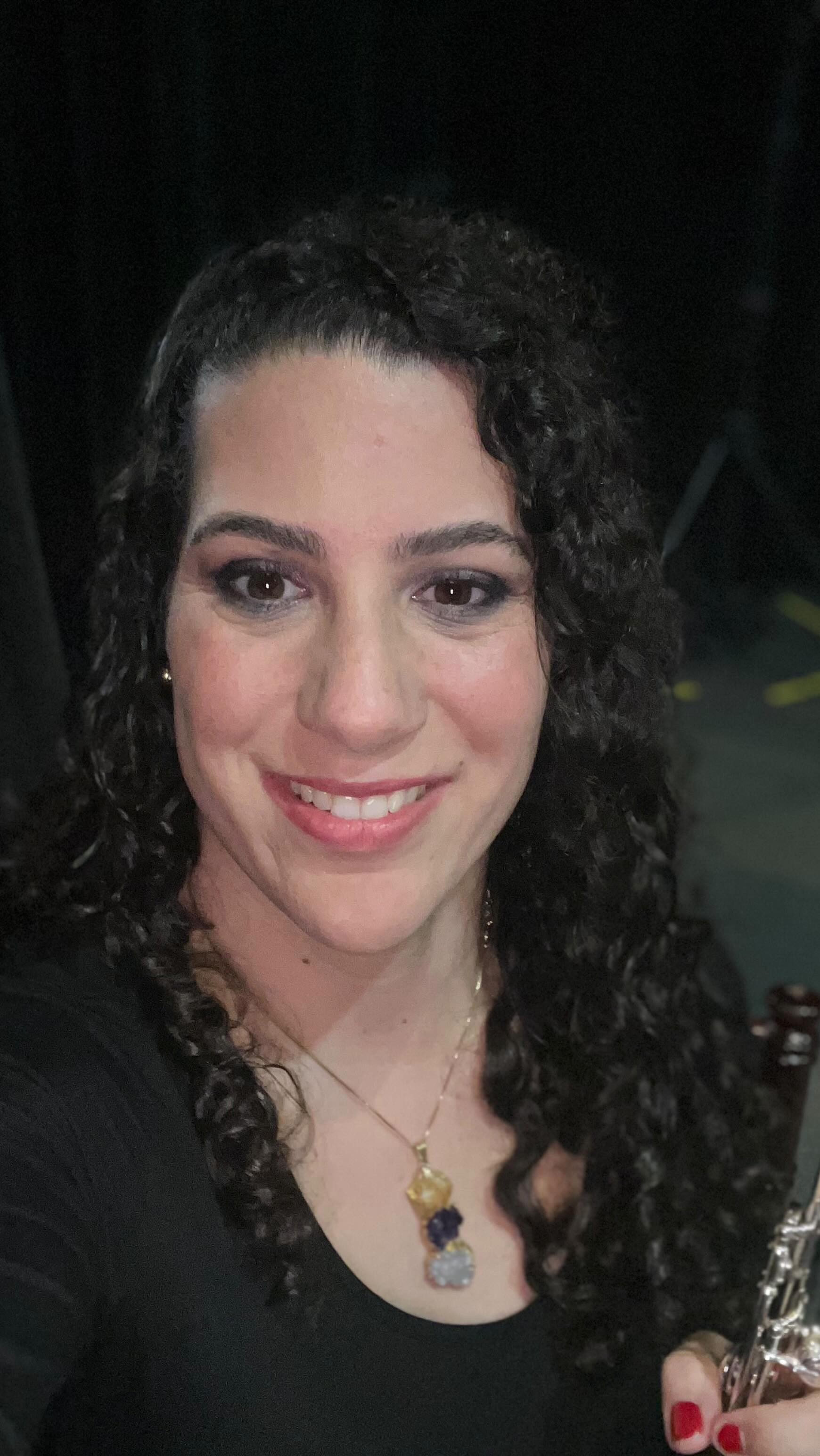 Happy Musicians Day!!!
Feliz Día de Músico a mis amigos músicos!!!
#frenchmusic #huefantasie #flute #flauta #flutist #flautista #flutistsofinstagram #musiciansday #diademusico #musician #instamusicians #classicalmusic #classicalmusicians #southfloridamusicians #miamimusicians #altusflutes #playhomieplay #keepgoingstrong