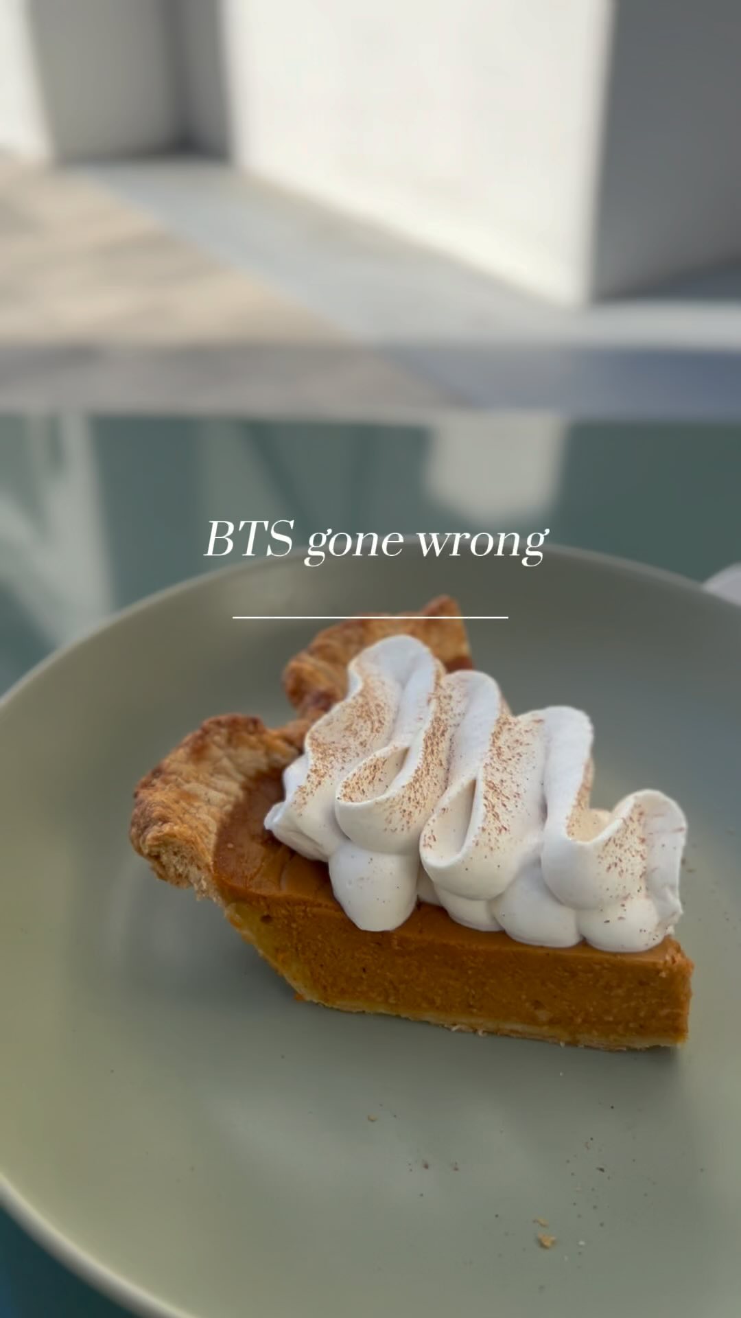 Hey the pie slice made it! Even if I’ve got milk stains the rest of the day😂
The LAST DAY to order Thanksgiving pies is TOMORROW! 😅
We are so excited to get all these pies out to you all! They are the best yet, our taste-testers (baristas) said they’re “literally the best” so idk that’s enough for me!
Call or stop in to order 🍂🥧🥰