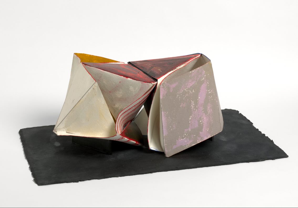 Anthony Caro, Paper Sculpture No. 20 - Double Something, 1993, Paper, hand coloured, 26.5 x 68.5 x 40.5 cm. Collection National Gallery of Australia @kenneth.tyler.collection
📷Courtesy National Gallery of Australia
#anthonycaro #caro #papersculpture #ngaaustralia #kentyler #modernsculpture #abstractsculpture