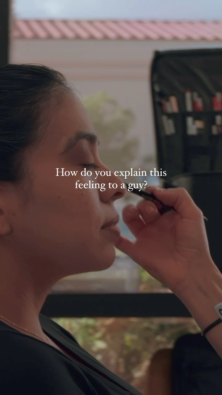 Pure pampering 🧖♀️
The place where it’s about YOU and all else is on hold. Dont worry, it’s just an hour, the world won’t fall to pieces, we promise 😜
As we gear up for the holidays, be sure to secure your appointment!
#lasvegasbeauty #lasvegashair #lasvegassalons #hairtutorial #beauty #glam #hairinspo #blowout #blowdrybar #ablowdrybar #lastvegasbusiness #womenofvegas