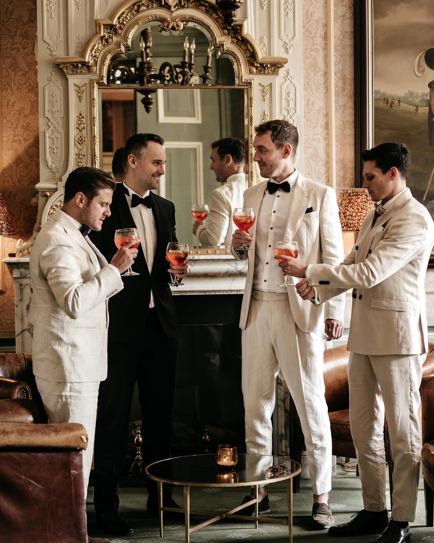 THE GROOM AND HIS MEN
What a precious moment, to come together and enjoy a drink on that magical day.
I love the location and the stylish details in the back making the moment just perfect.
Photo credits: @sabka.film.photography.wedding
Location: @kasteelengelenburg
Bride and groom: @cdons44 @constantin_isphording
#wedding #weddingday #perfectwedding #bride #groom #weddingplanner #weddingplanning #weddinginspiration #weddingphotography