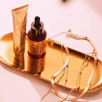 ……something’s very New over at Figs and Rouge.com 💫 ……
#beauty #makeup #skincareroutine #skin #selfcare #skincaretips #skincareproducts #love #cosmetics #glowingskin #antiaging #makeupartist #fashion #healthyskin #beautiful #natural #acne #beautytips #explore #facial #naturalskincare #instagood #selflove #health #vegan #instabeauty #hair #crueltyfree #naturalbeauty