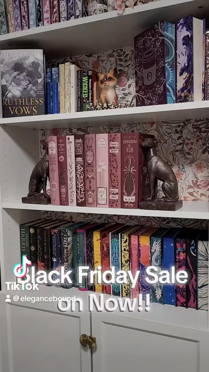 Time to Glindafy your books! Join us for our Black Friday sale on Etsy now!!
#blackfriday #books #dustjackets #pink #throneofglass #tog #sjm #bookshelf #bookstagram #booksbooksbooks #sale #christmas #gifts