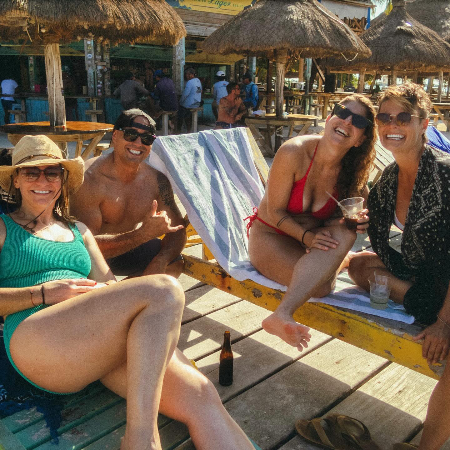 Ready to workout & sip by the sea with us?! 🏝️
•
Link in bio to reserve your spot today! 😎
•
#grouptravel #retreat #belize #cayecaulker #travelwithus #youbetterbelizeit