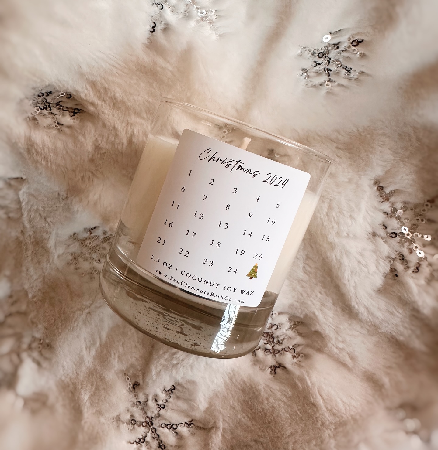 December is around the corner…. Celebrate the magic of the season with our Christmas Countdown Candle ~ featuring a festive advent-style label to mark each day leading up to December 25th.
As you burn this winter pine scented candle, the glow of the flame paired with the countdown ritual creates an inviting ambiance and gets you into the holiday spirit!
#SanClemente #SanClementeBathCo #HolidayCandles #HolidayGiftIdeas #ChristmasCandle #CountdowntoChristmas #AdventCandle #SelfCareRituals #HomeFragrance #ShopSmall #nontoxiccandles