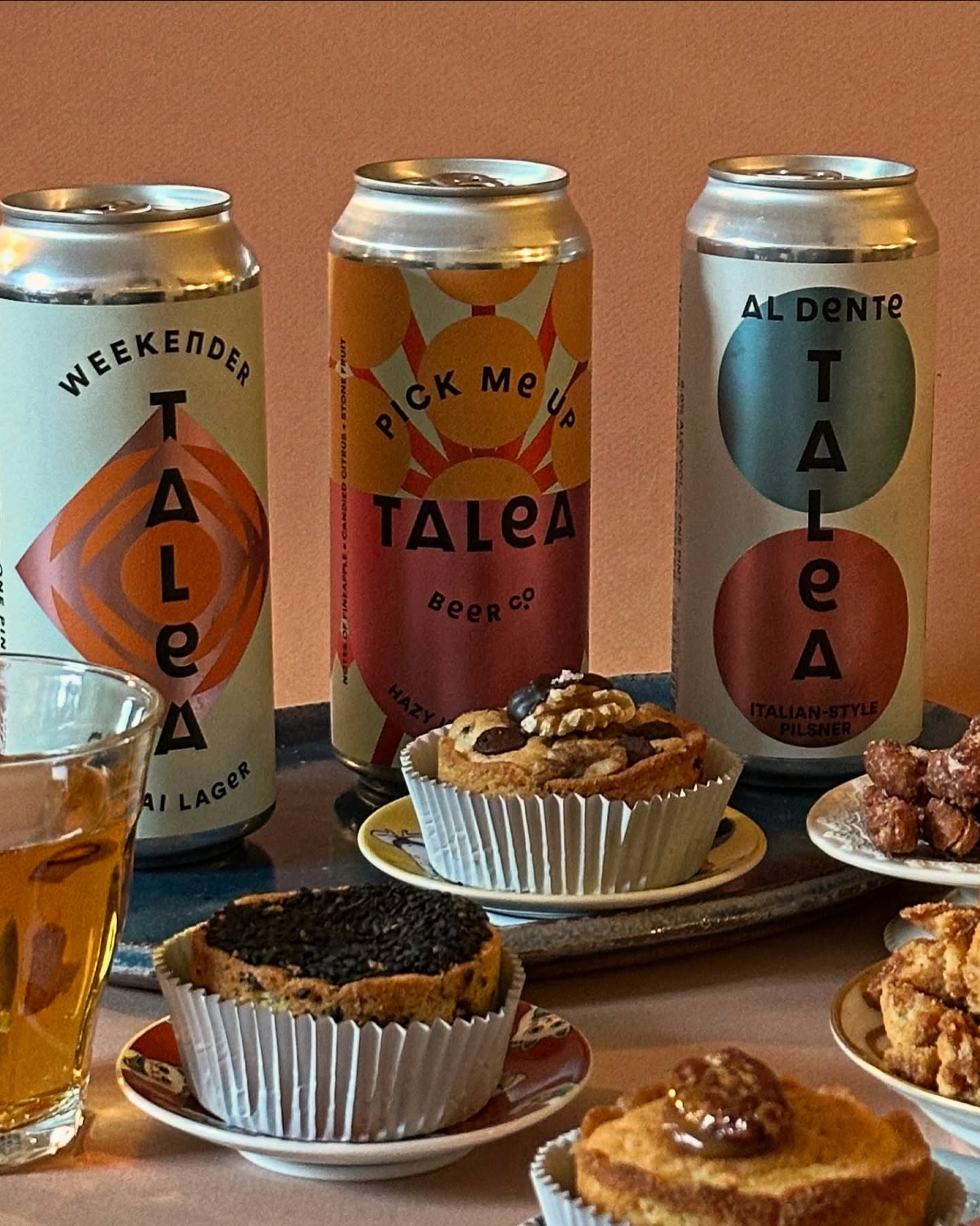🚨Pop-up alert🚨 @taleabeer 🍺 West Village 102 Christopher Street, tomorrow Wednesday 11/27 from 11.30am to 3.30pm.
Get your ChezTonTon fix with some delicious and refreshing beers!!!
We will have all flavors, tarts 6”&8” and Croutons
Buttery kisses 🧈 💋
xxTonTon
#CookieLove #ChezTonTonNYC #bitingintoahug #bakestagram #bakedgoods #bakedfromscratch #montontonpecan #bakedjoy #fromfashiontobakingn