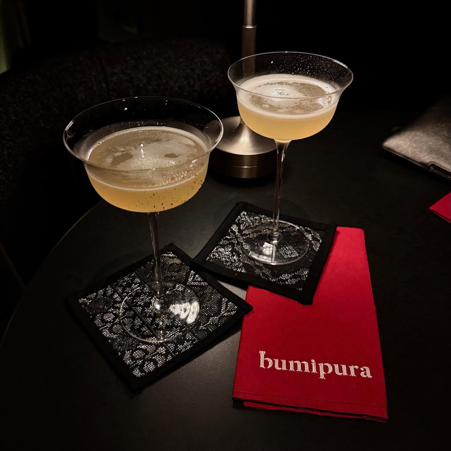 @bumipuramumbai
#Mumbai #MumbaiFood #MumbaiFoodLovers #MFLBumipura #Bumipura #BumipuraMumbai #Vegetarian #KamalaMills #LowerParel