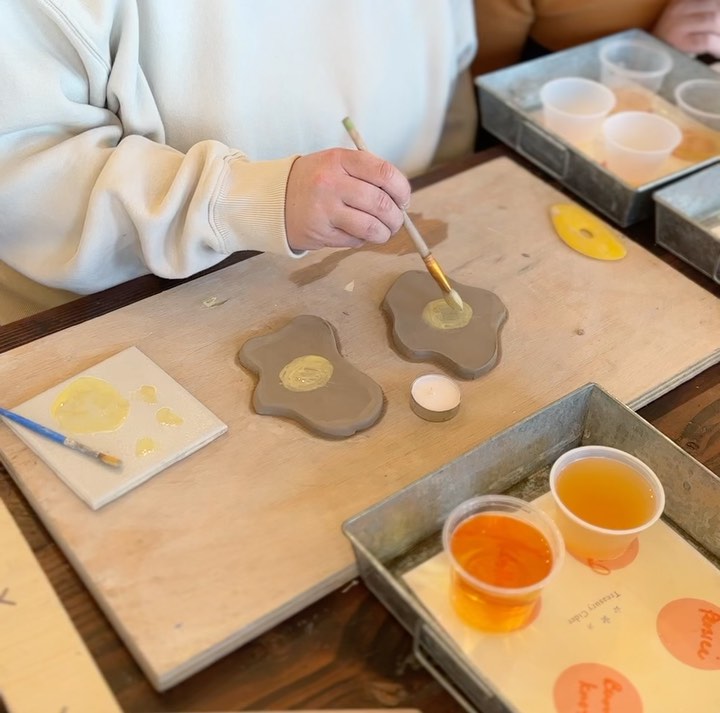 We loved seeing all the unique candle holders and incense burners created at our last workshop at Fishkill Farms🫛🍳✨ Looking for a fun way to create meaningful gifts this holiday season? Join us on December 7th for our Holiday Pottery Workshop at the farm. Spots are limited —to learn more and sign up visit www.naturesimpact.org/workshops #potteryworkshop #handmadegifts