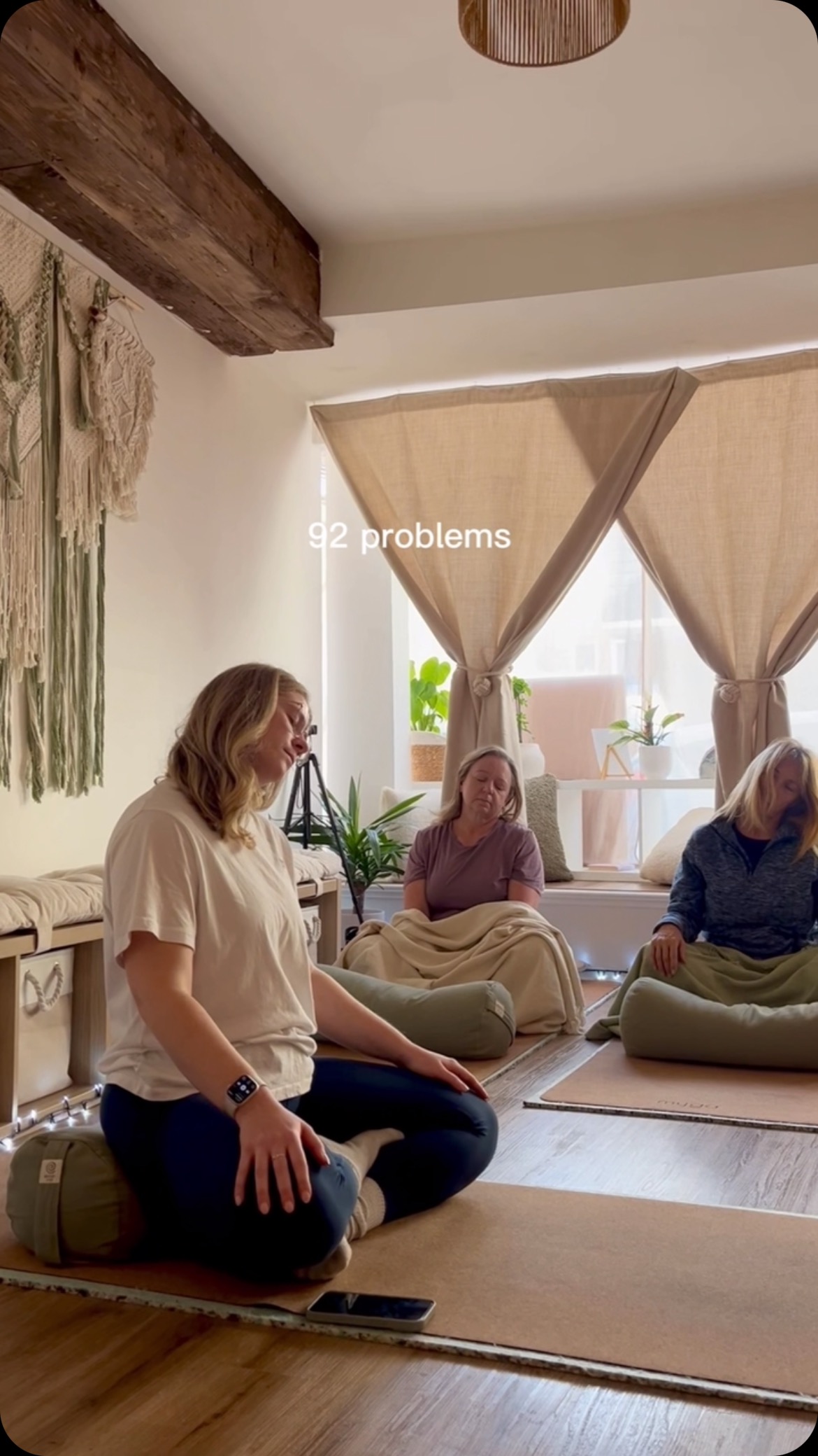 Let the tension slip away with a Lole Wellness Yoga Class 🍃✨