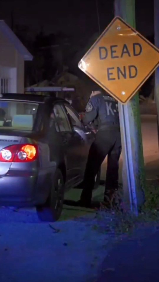 As a bulwark against evil, law enforcement works tirelessly to safeguard our communities, inspiring trust and confidence in their unwavering commitment to justice. 🔱𝘽𝙡𝙖𝙘𝙠𝙨𝙖𝙣𝙙𝙏𝙖𝙘𝙩𝙞𝙘𝙖𝙡.𝙘𝙤𝙢
#GOD #America #K9 #K9Unit
#Team #BST#OakleytheDog
#Miltary #Malinois #Police
#Cop #ThinBlueLine #Team
#SWAT #SWFL #Justice
#Evil #LawEnforcement
#LeeCountySheriffsOffice