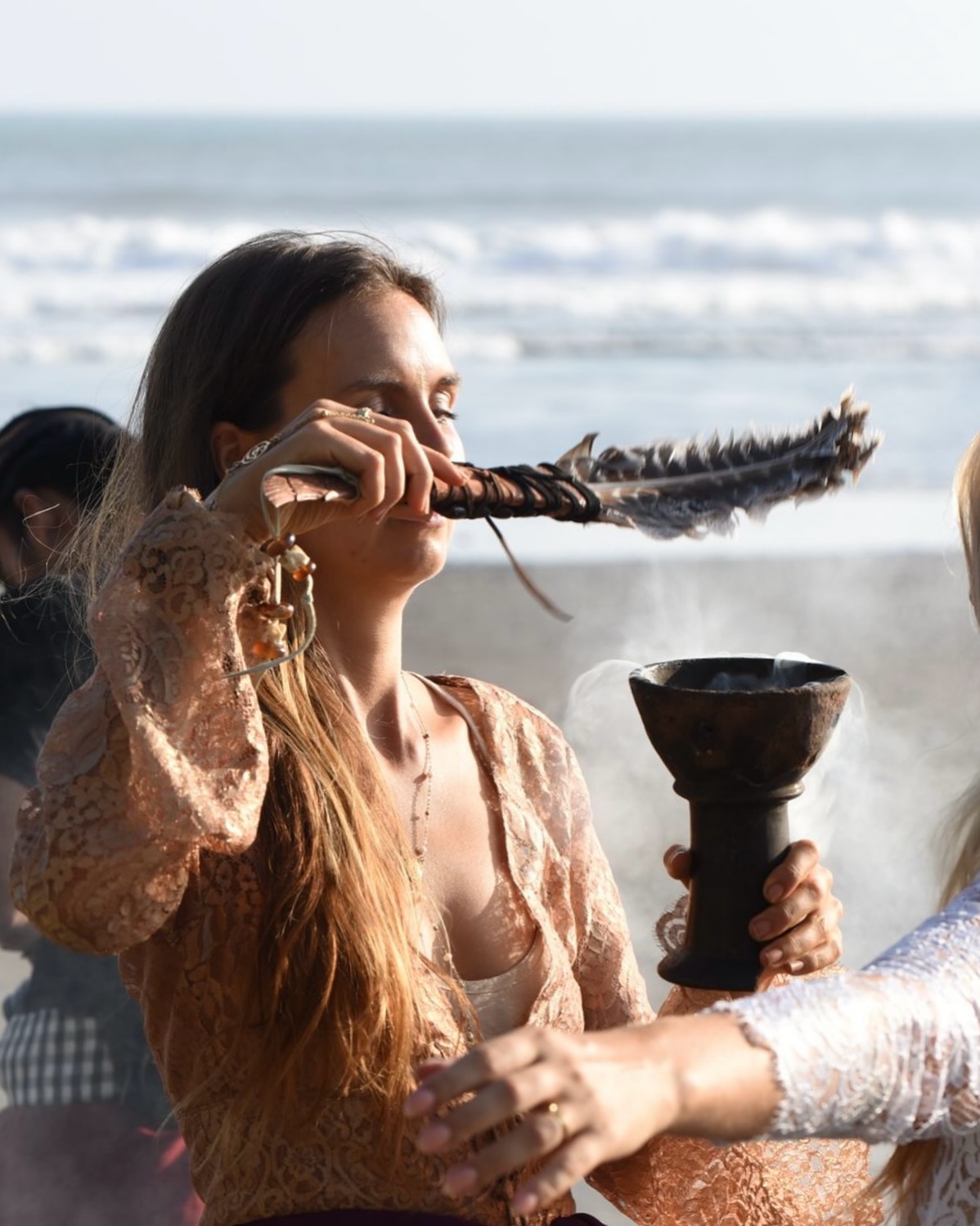 Each SheWolf retreat begins with intention, grounding, and a cleansing of energy✨
Here, @kimberleyboelen leads us in a sacred smudging ritual, inviting the smoke to carry away stagnant energy, old patterns, and anything that doesn’t align with the transformation we are here to embrace. This moment is a declaration to the universe that we are ready to step into our power, honor our truth, and reconnect with our wild, untamed selves🌿✨
This is where the magic begins, a sanctuary for self-discovery, sisterhood, and soul-deep healing.
Take a breath, feel the pull, and trust the journey. Your wild, untamed self is waiting 🌺
#shewolfretreats #cleansingritual #baliretreat #women