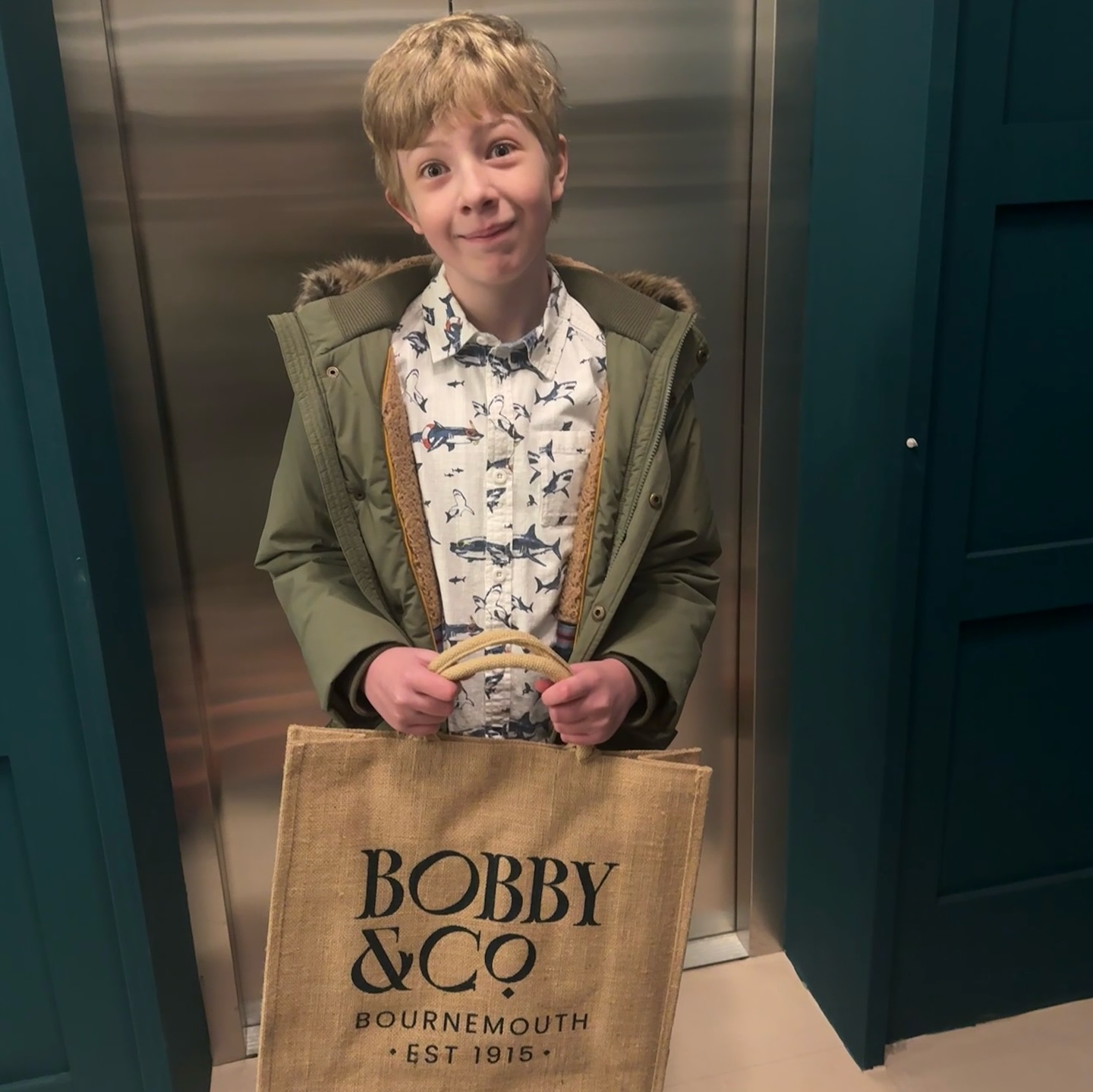 Last weekend, 12 year old Sam officially opened our new ground floor lift!
Since 2023, Sam has been closely following the lift’s development through email updates, looking at plans, tracking construction timelines and being very patient throughout the process!
It was an honour to welcome Sam back to Bobby’s for the official ribbon cutting of our new lift, followed by a tour of the building.
Stories like Sam’s highlight the incredible community spirit that makes Bobby’s so special 🧡